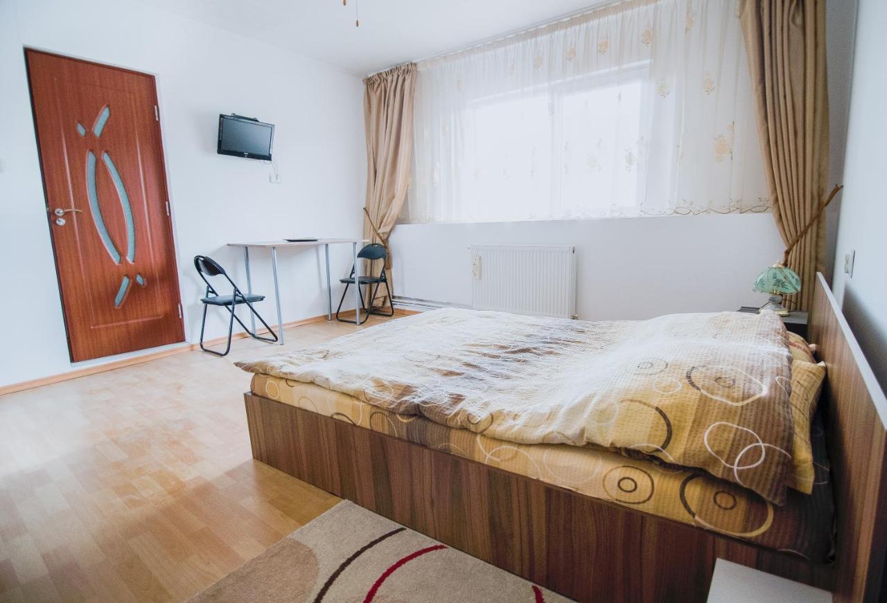 Transylvania Guest House บราชอฟ ภายนอก รูปภาพ