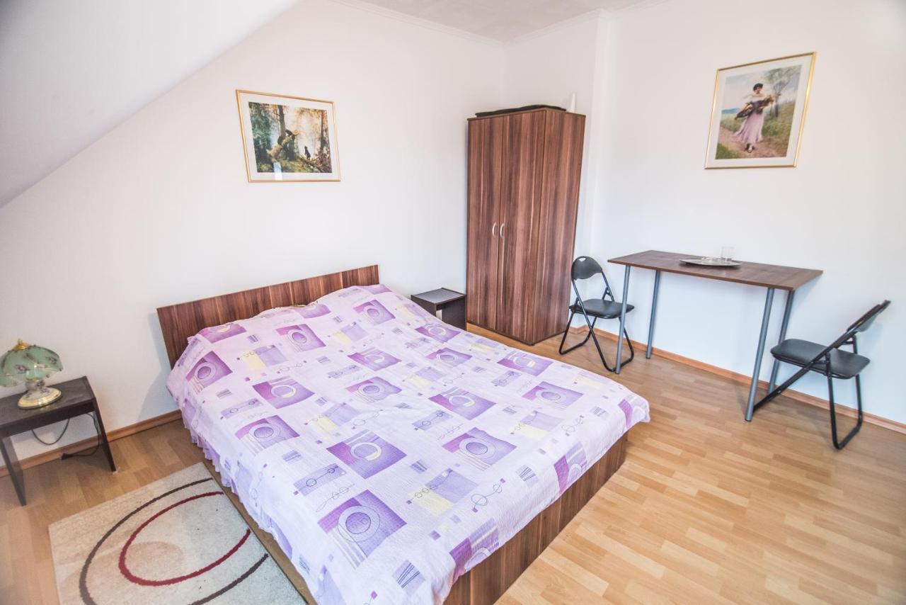 Transylvania Guest House บราชอฟ ภายนอก รูปภาพ