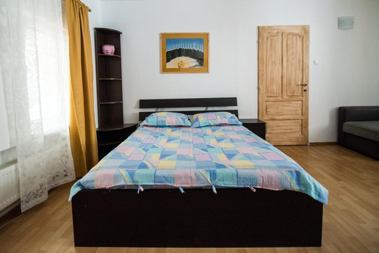 Transylvania Guest House บราชอฟ ภายนอก รูปภาพ