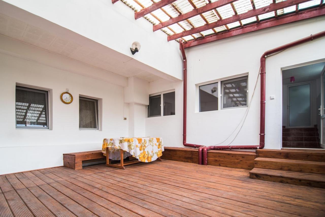 Transylvania Guest House บราชอฟ ภายนอก รูปภาพ
