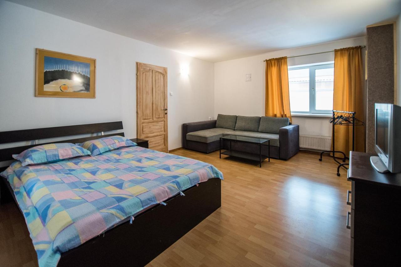 Transylvania Guest House บราชอฟ ภายนอก รูปภาพ